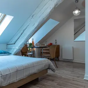 Ernest - Le Colore Appartement