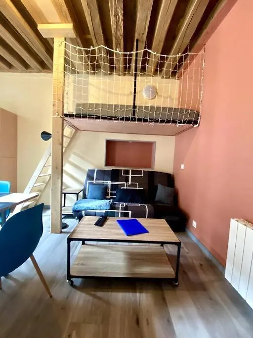 Appartement Cathedrale à Moulins  France